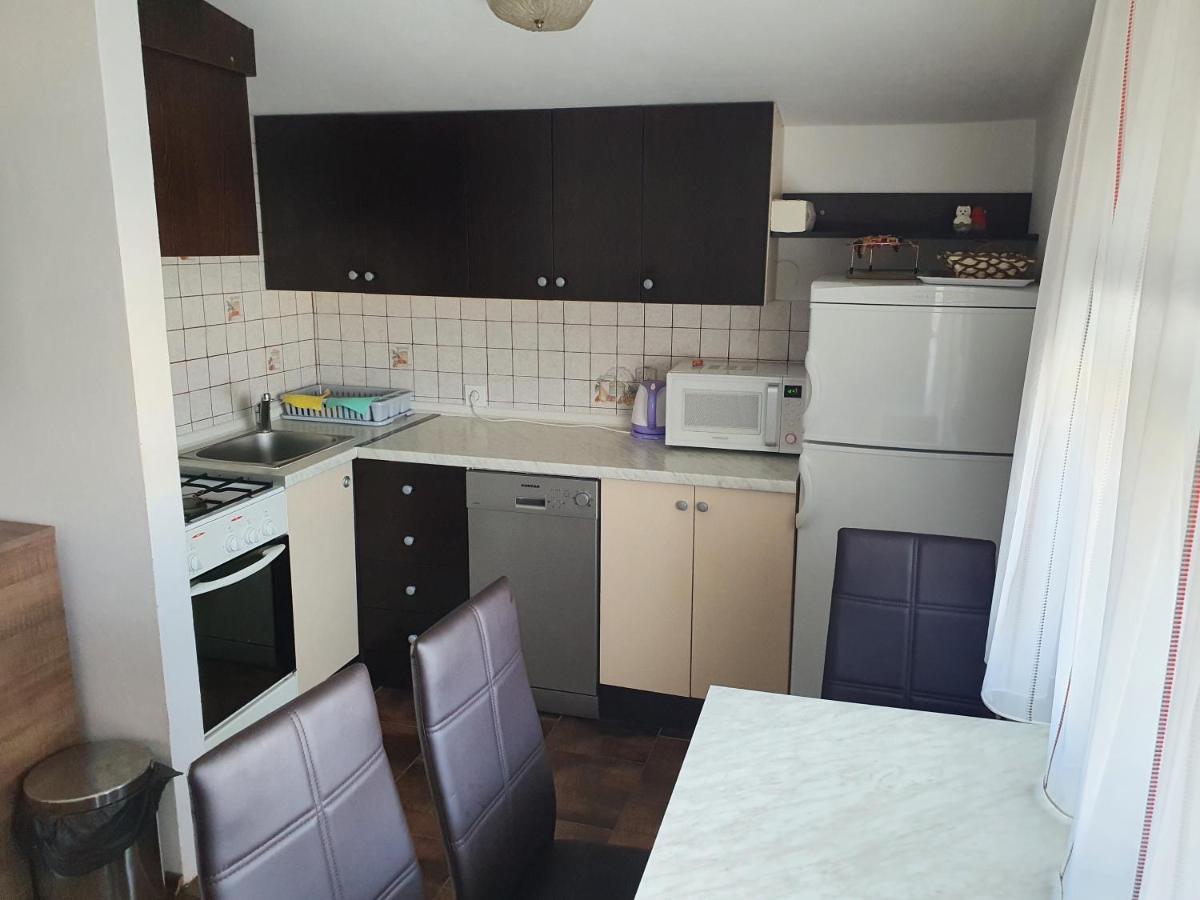 Apartmani Deak Vir Esterno foto