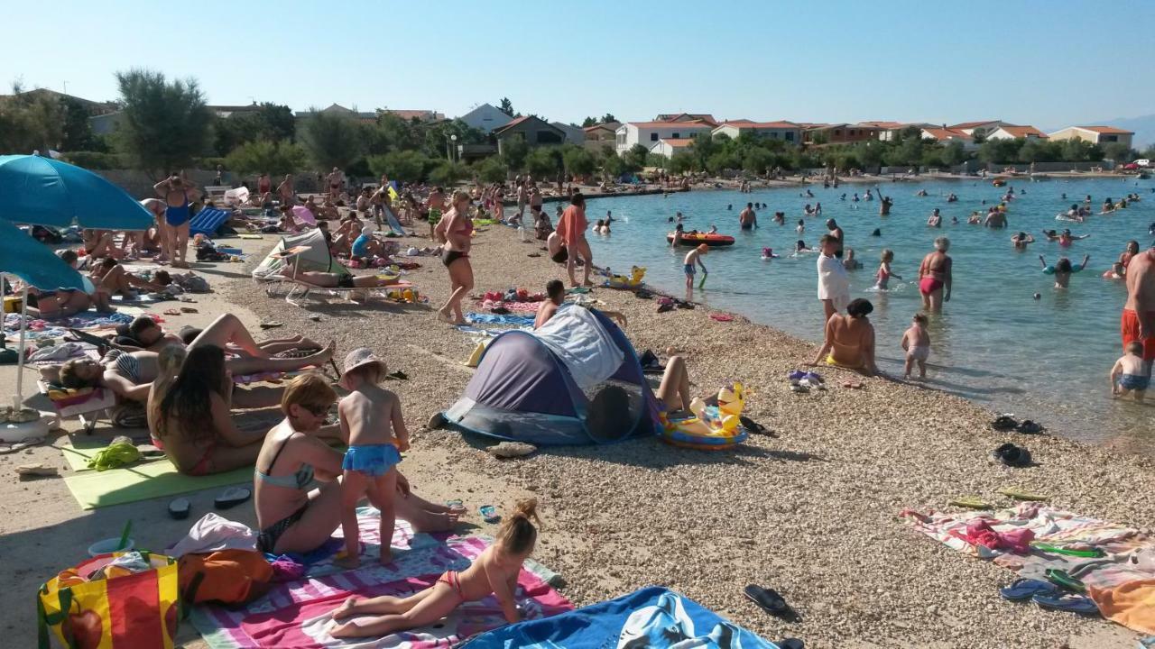 Apartmani Deak Vir Esterno foto